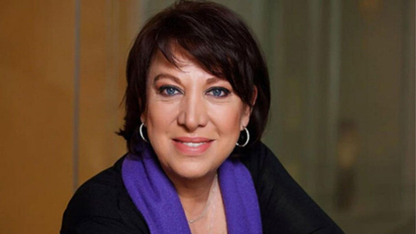 Oya Başaran park halindeki araca çarptı kaçtı iddiası! İlk ağızdan şok eden açıklama - Resim: 1