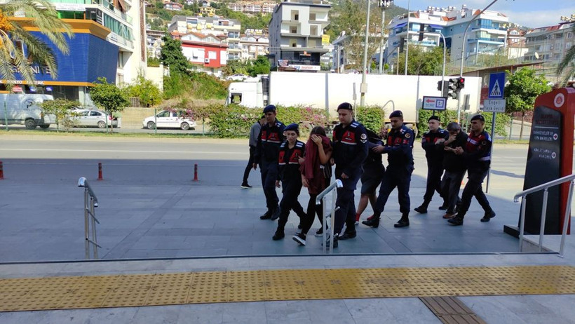 Antalya'daki vahşet! Camdan atılan yeni doğmuş bebek bakın kimin çıktı - Resim: 2