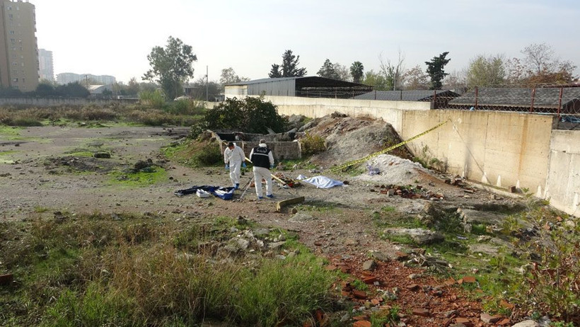 Antalya'da sır ölüm! Boş arazide kadın cesedi bulundu - Resim: 4