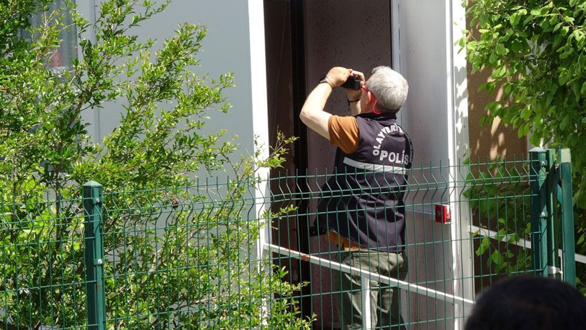 İki katlı müstakil evde feci ölüm! Çığlıklarını duyup ihbar ettiler - Resim: 4