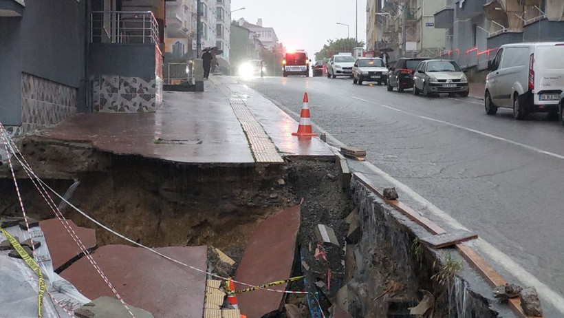 Sağanak yağış sonrası bu hale geldi! Samsun'da durum fena sular içinde kaldılar - Resim: 4