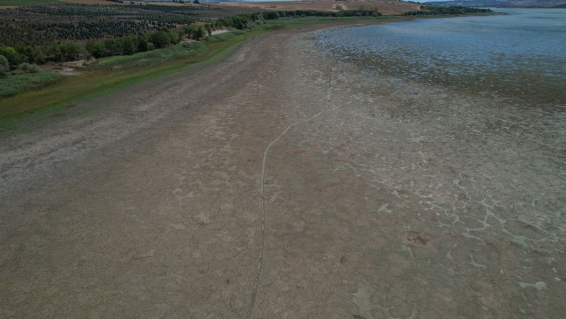 Korkutan görüntü! Su seviyesi yüzde 18'e geriledi durum vahim - Resim: 4