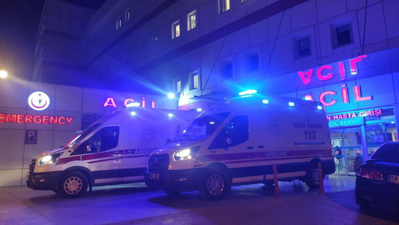 Akıllarda durgunluk veren olay! Seyir halindeki aracından düşen bebeğini ezdi - Resim: 4