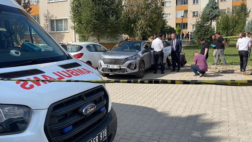 Evlilik yıldönümünde ölü bulunan Tuğba hemşire intihar mı etti? Otopsi raporunda... - Resim: 1