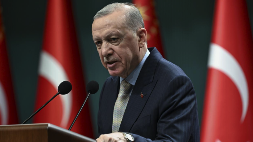 "Uzun Adam" gerçekten en uzunu mu? Türk siyasetçilerin gerçek boyları... - Resim: 1