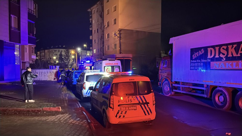 Aile içi kavga faciaya dönüştü! 15 yaşındaki çocuk dehşet saçtı - Resim: 2