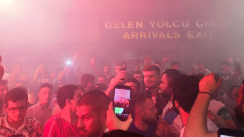 Trabzonspor'dan gece yarısı bombası! Alexander Sörloth çoşkuyla karşılandı - Resim: 2