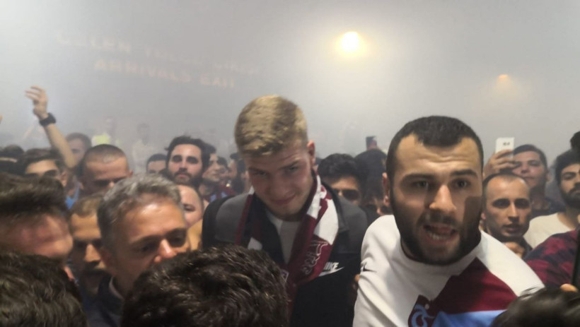Trabzonspor'dan gece yarısı bombası! Alexander Sörloth çoşkuyla karşılandı - Resim: 3