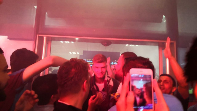 Trabzonspor'dan gece yarısı bombası! Alexander Sörloth çoşkuyla karşılandı - Resim: 1