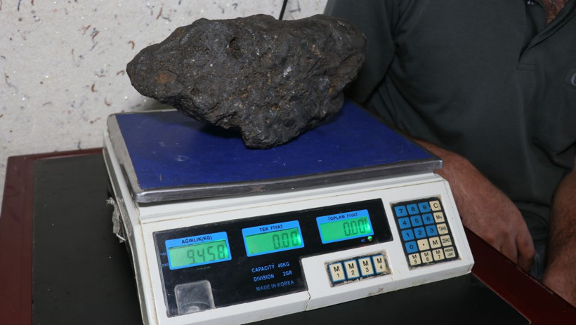 Aksaray'da dağda adaçayı ve kekik toplayan adam göktaşı buldu - Resim: 4