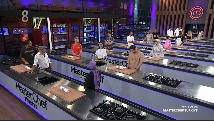 2019 MasterChef şampiyonu Cemre Uyanık yeni yarışmacıları gömdü - Resim: 2