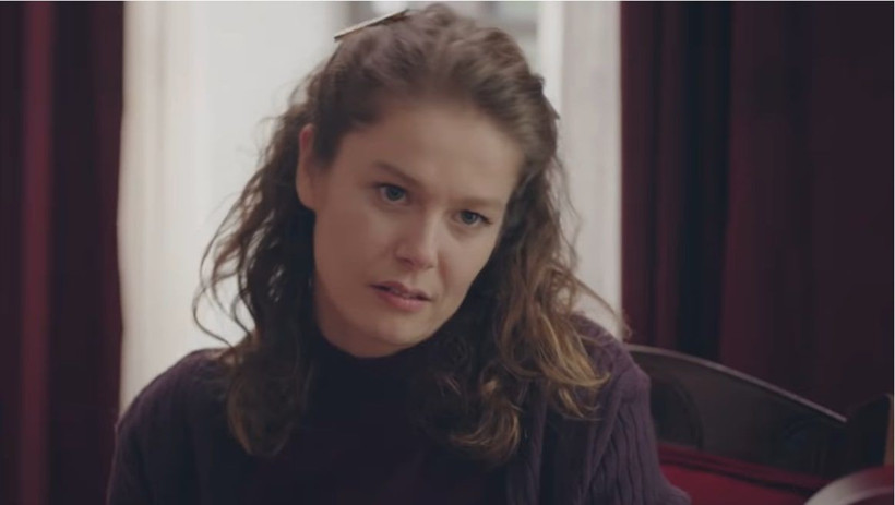 Kırmızı Oda dizisine sürpriz oyuncu! Burcu Biricik hikayesiyle şaşırtacak - Resim: 1