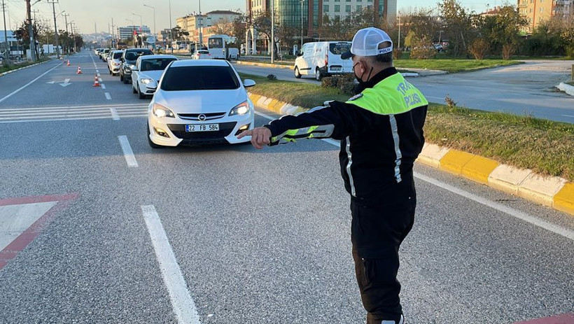 Güneş gözümü alıyor bahanesi kurtaramadı aracınız trafikten men edilebilir - Resim: 1