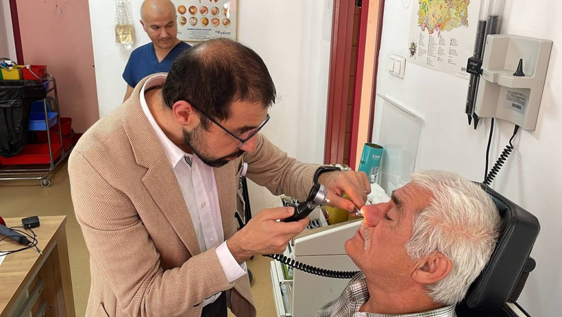 50 yıldır burnunun içindeymiş! 2 saatlik operasyonla çıkarıldı doktor da şoke oldu - Resim: 1
