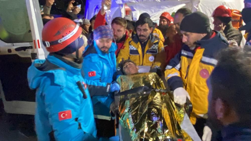 Göçük altından 66 saat sonra çıkarıldı! Mutluluk gözyaşları: İlk isteğini duyan herkes seferber oldu! - Resim: 2