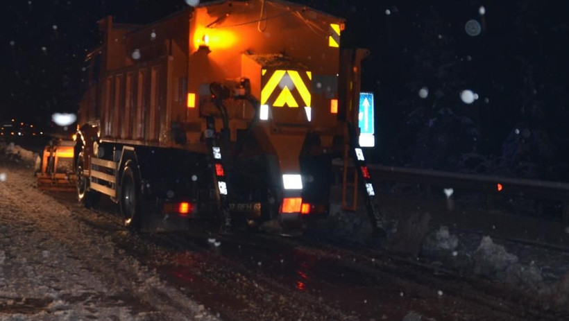 Antalya-Konya karayolunda yoğun kar yağışı: Ekipler harekete geçti - Resim: 4
