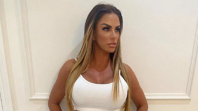 İngiliz model Katie Price son hali ile sevenlerini şaşırttı! Zayıf ve solgun haine yorum yağdı... - Resim: 1