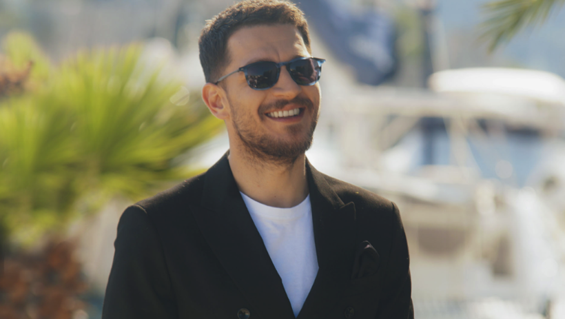 Tam 140 kiloymuş! Uraz Kaygılaroğlu'nun kilolu hali görenleri şaşkına çevirdi - Resim: 4