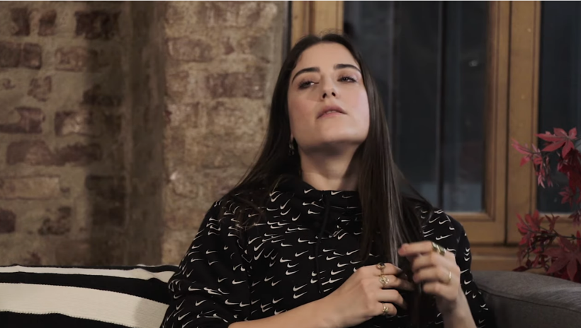 Hazal Kaya'nın hastalığı ne yıllar sonra ilk kez yayında açıkladı - Resim: 2