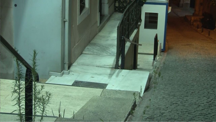 İstanbul'da sokak ortasında tornavidalı dehşet - Resim: 2