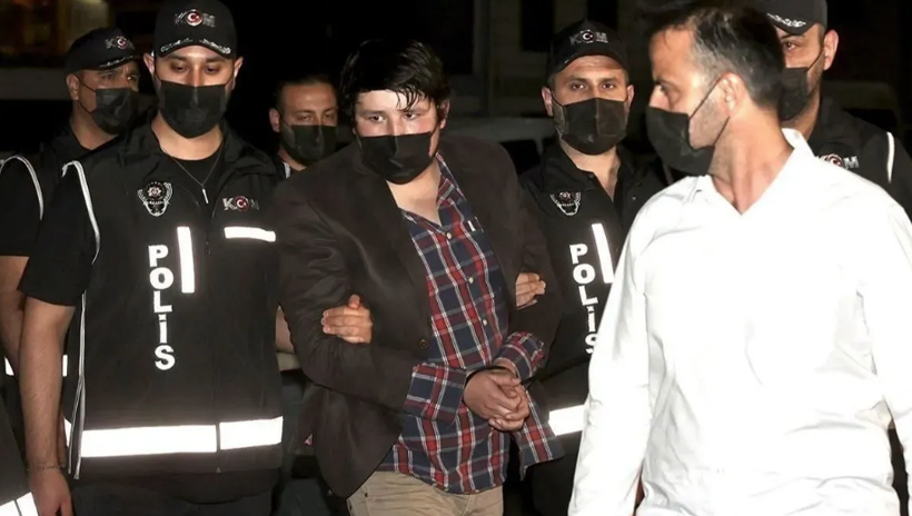 Tosuncuk'un istekleri bitmek bilmedi! Avukatları poşet poşet taşıdı - Resim: 1