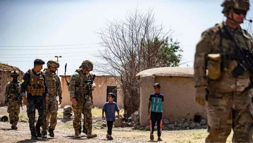 ABD askeri PKK-YPG'li teröristlerle sınırda devriye gezmeye başladı! Türkiye'ye gözdağı - Resim: 2