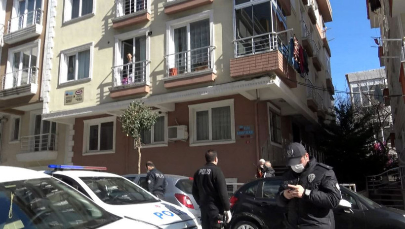 Avcılar'da koronavirüs testi pozitif çıkan kişinin yakınlarını sokakta görünce polisi aradılar - Resim: 3