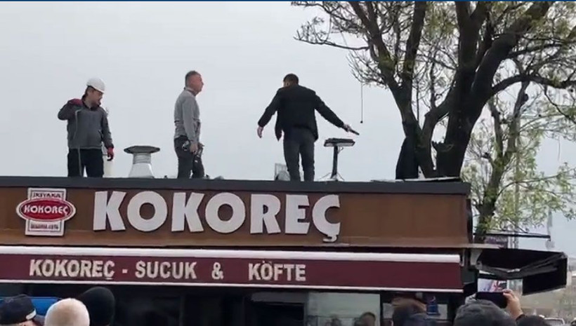 Ekrem İmamoğlu'nun danışmanı Murat Ongun paylaştı! Kim bu eli silahlı kişi - Resim: 1