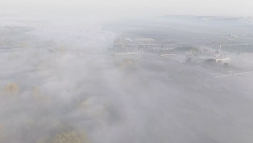 Diyarbakır'da yoğun sis! Tarihi yapılar sis denizinde kayboldu - Resim: 1