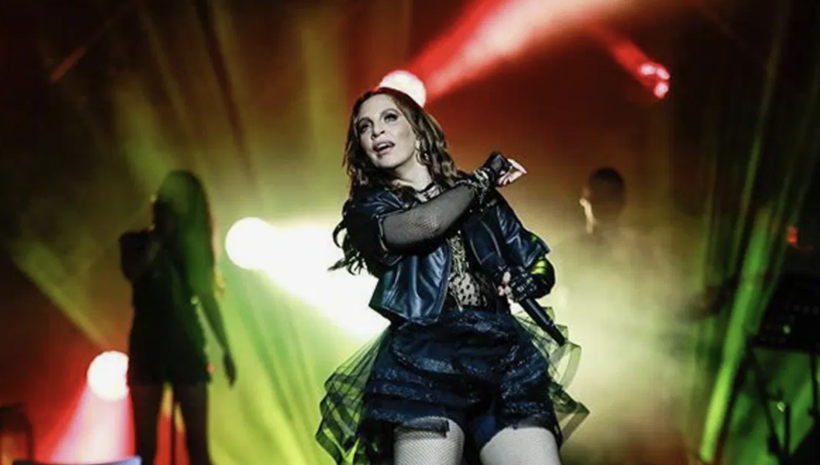 Sertab Erener'den konser şov! Kim der ki 61 yaşında... - Resim: 7