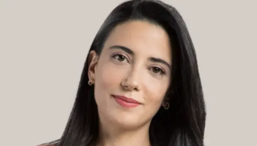 Ceren Karakoç'tan Kızılcık Şerbeti itirafı! Ayrılık bakın nasıl gerçekleşti... - Resim: 1