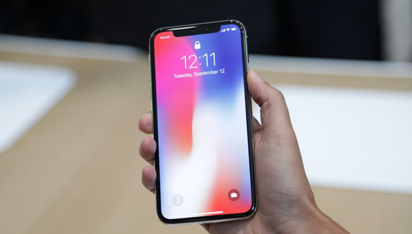 Samsung, iPhone X'ten servet kazanacak! - Resim: 1