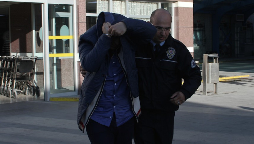 FETÖ'de yeni dalga ablalara şok baskın böyle alındılar - Resim: 1