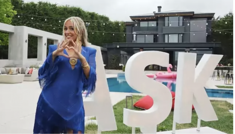 Saba Tümer Aşk Adası'yla geliyor! Yurtdışında erotik sahnelerle gündem olmuştu - Resim: 3