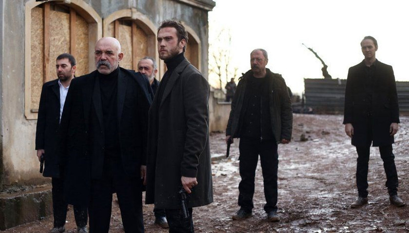 Çukur yeni bölümde herkesi yıkan sahne Vartolu öldü! - Resim: 2