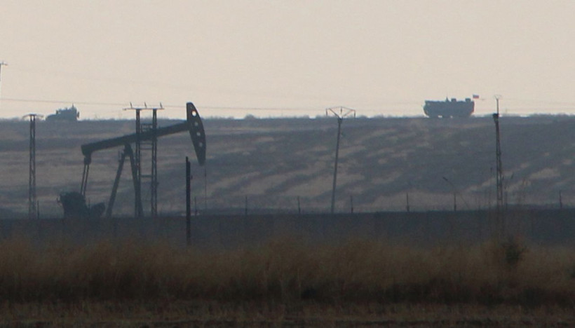 Rus askeri polisinden petrol kuyuları çevresinde devriye - Resim: 2