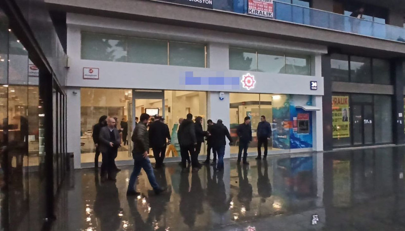 Bursa'da silahlı banka soygunu - Resim: 2