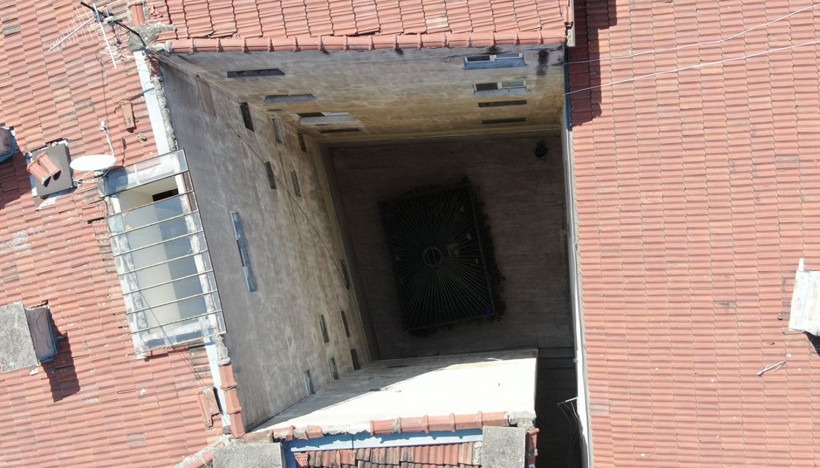 Bursa'da apartman boşluğundaki türbe görenleri şaşırtıyor - Resim: 4