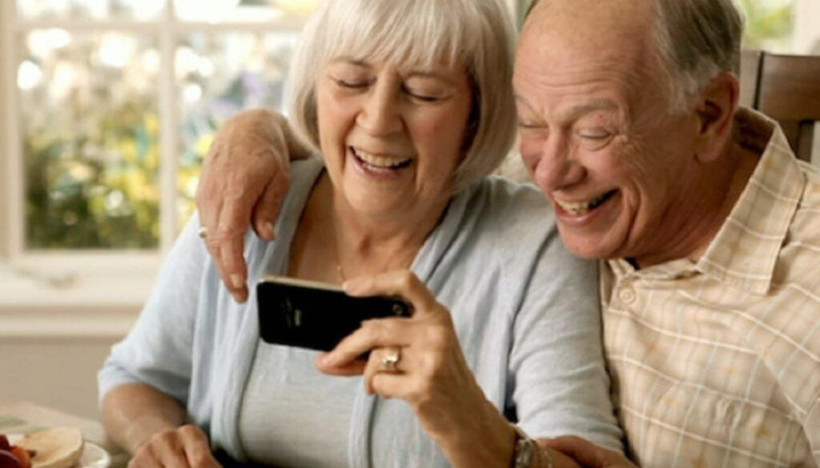 Görüntülü iletişimin bunama hastalığını gerilettiği ortaya çıktı! - Resim: 1