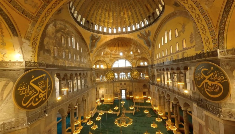Bir de böyle izleyin: Ayasofya Camisi çok özel görüntülerle büyüledi! - Resim: 3