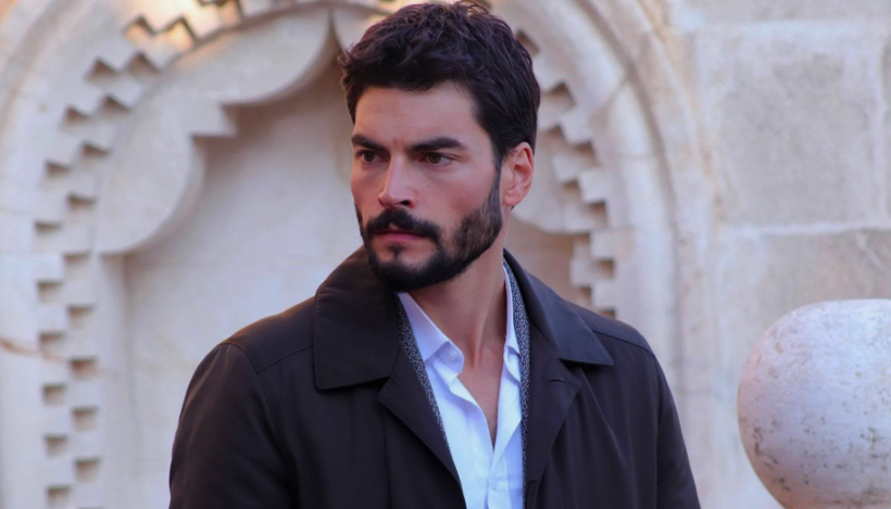 Veliaht'ın Timur'u Akın Akınözü bunu 9 yıldır yemiyor! Ağzına sürmediği o yiyecek bakın neymiş... - Resim: 1