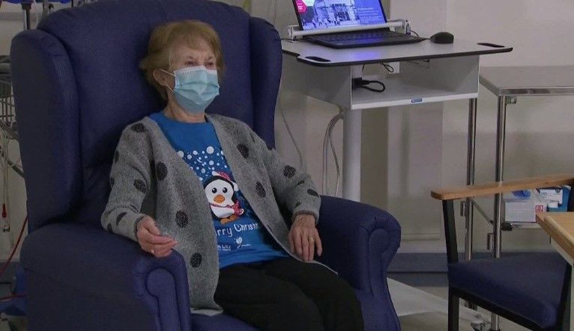 Bugün Pfizer-BioNTech'in koronavirüs aşısı ilk kez bir kadına yapıldı! - Resim: 3