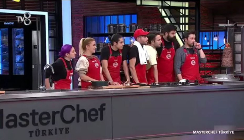 TV8 MasterChef'te bir ilk: Kırmızı takım Mavi takım'ı dönerde 5-0 yendi! - Resim: 1