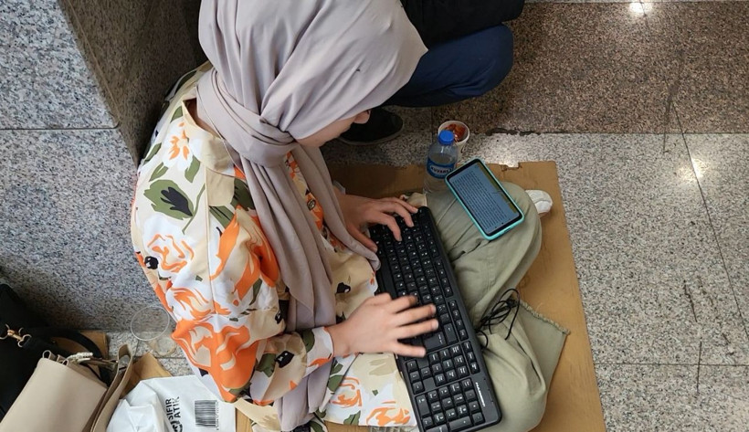 Adliyede ilginç anlar! Katip olabilmek için son ana kadar klavye çalıştılar - Resim: 1