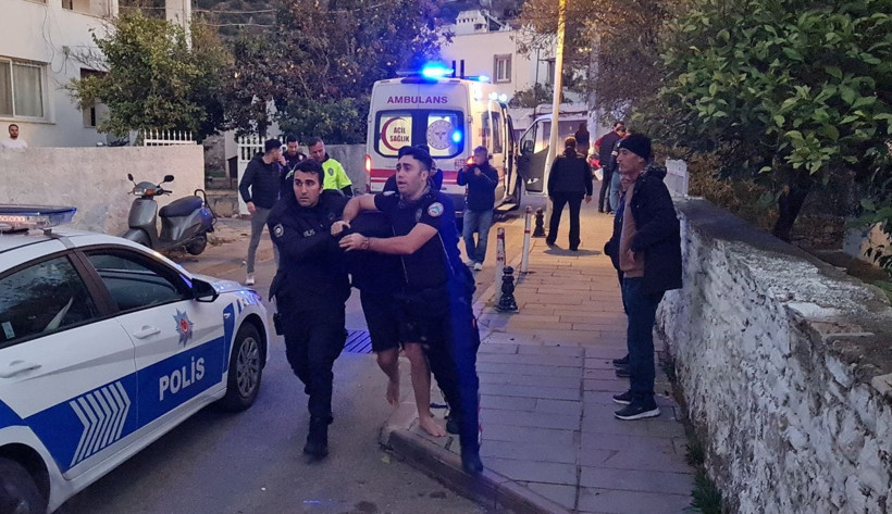 Muğla'da 16 yaşındaki çocuk, annesini boğazından bıçaklayarak öldürdü! - Resim: 3