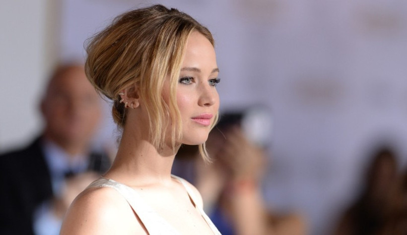 Çıplak fotoğraflardan sonra ünlü oyuncunun direk dansı videoları çıktı - Resim: 2