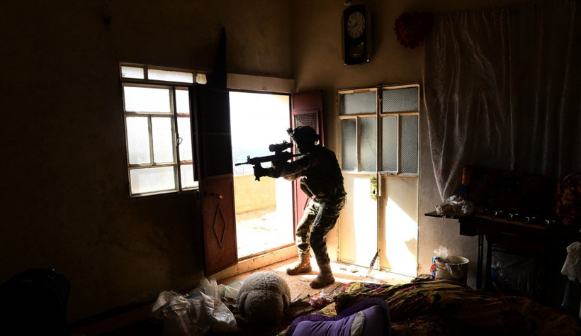 JÖH ve PÖH Afrin'de sahaya indi! İşte o anlar... - Resim: 2