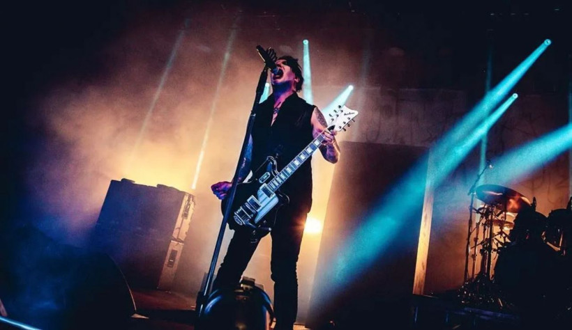 'Tecavüz odası var' deyip açıkladı! Ünlü şarkıcının yaptıkları kan dondurdu - Resim: 4