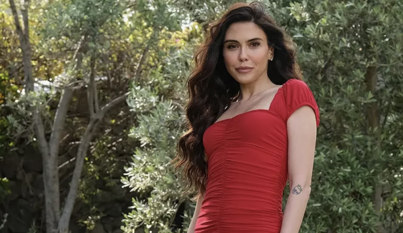Daha 17'nin kötü kadını Dilara Aksüyek'ten rol arkadaşlarına uyarı! "Bana abla demeyin" - Resim: 1