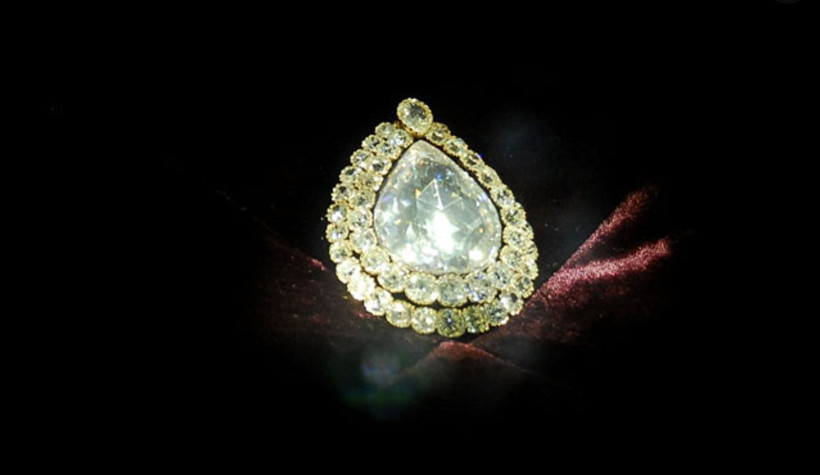 Topkapı Sarayı'ndan Kaşıkçı Elması çalındı mı? Milli Saraylar'dan açıklama var - Resim: 2